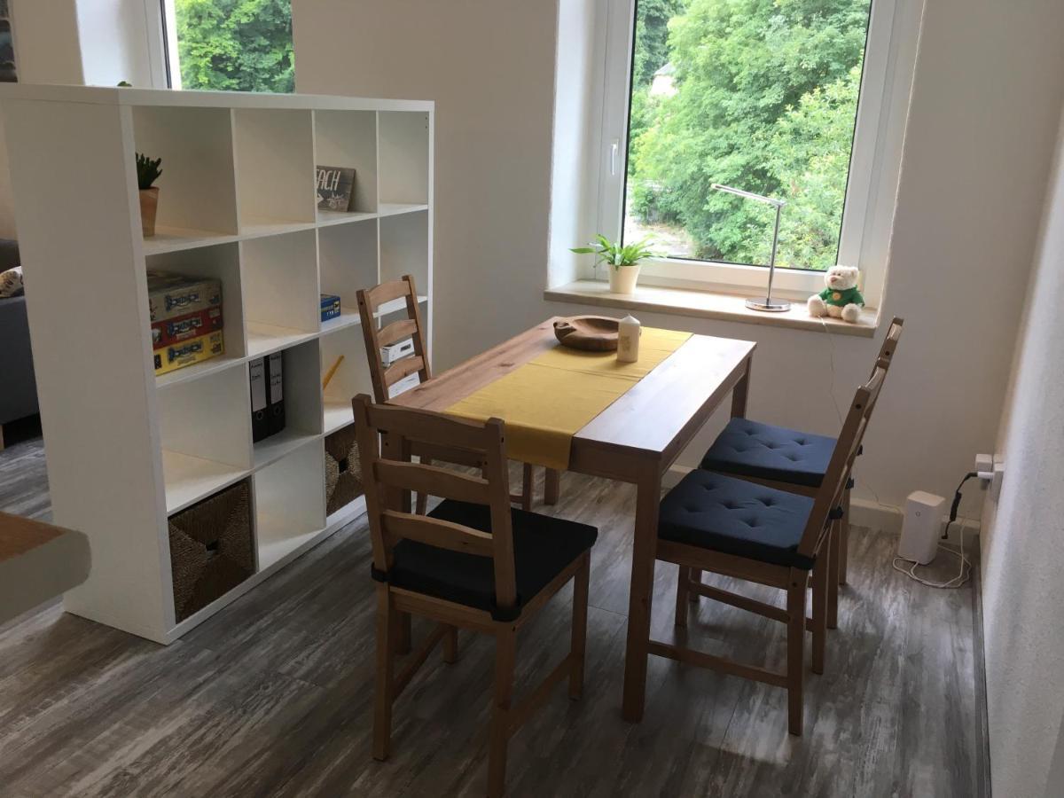 Der Graue Salon Apartment อันนาแบร์ก-บุคโฮลซ์ ภายนอก รูปภาพ