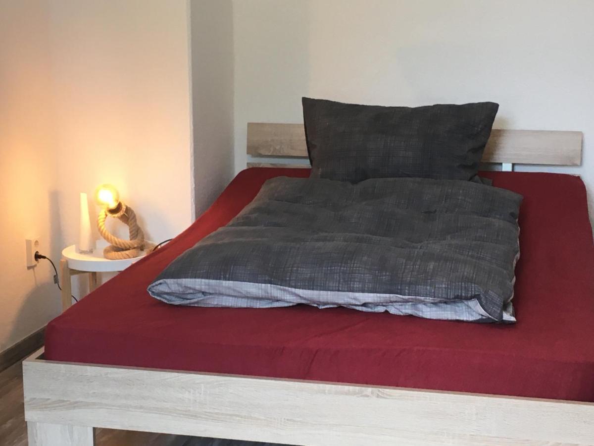 Der Graue Salon Apartment อันนาแบร์ก-บุคโฮลซ์ ภายนอก รูปภาพ