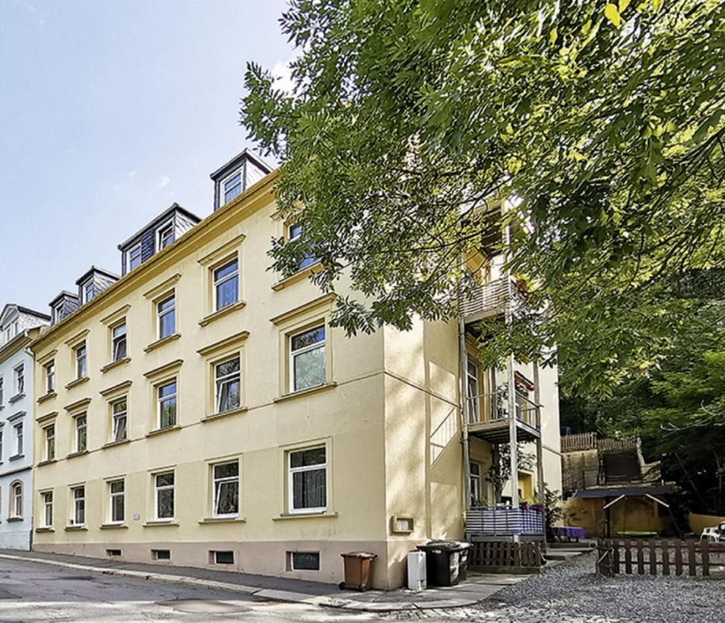 Der Graue Salon Apartment อันนาแบร์ก-บุคโฮลซ์ ภายนอก รูปภาพ